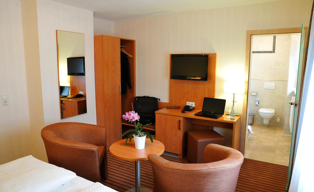 Hotel Nothwang Sindringen Exteriör bild